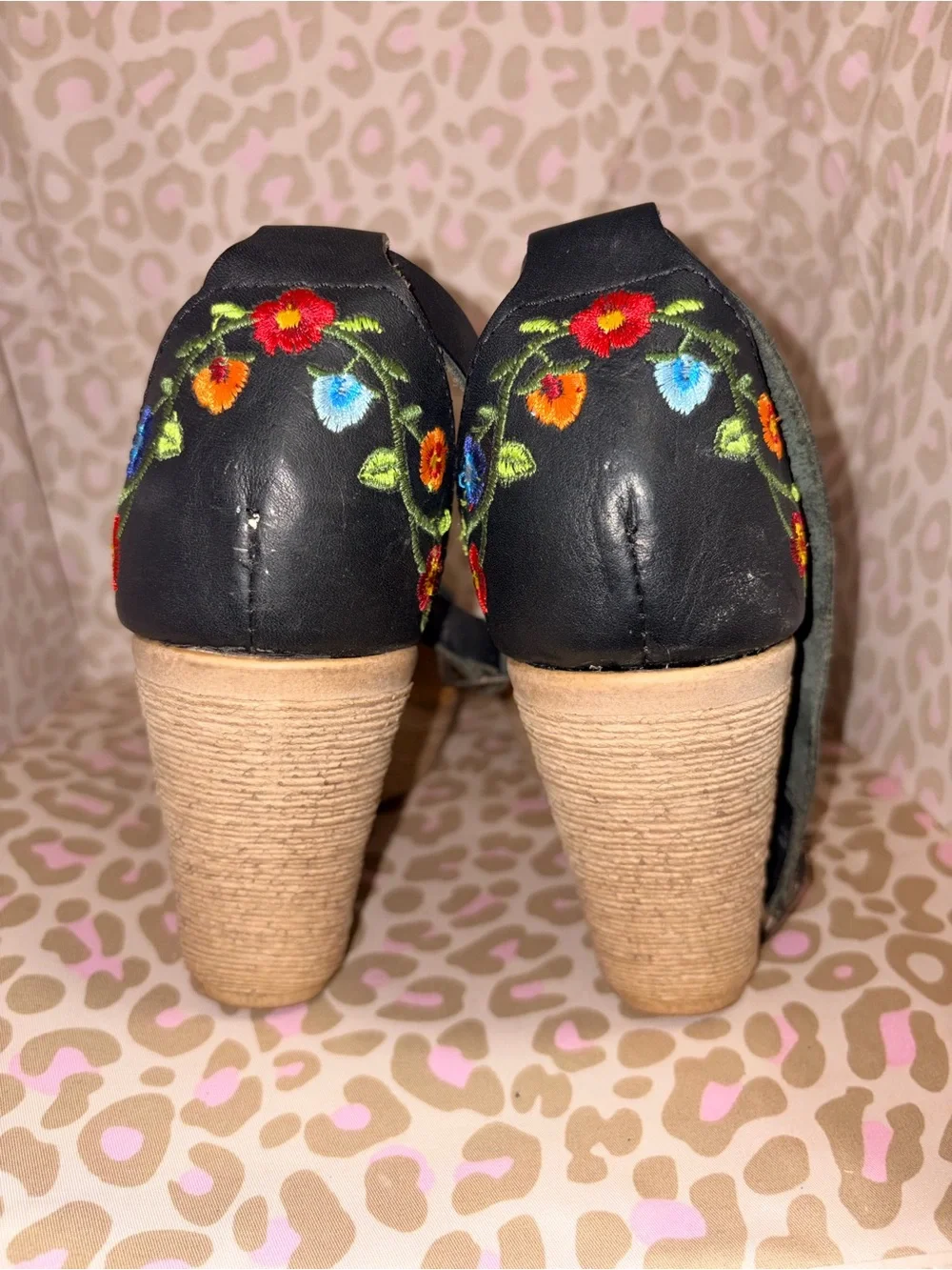 Guaraxez stylish black